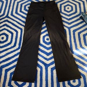lululemon yoga pants never worn!
